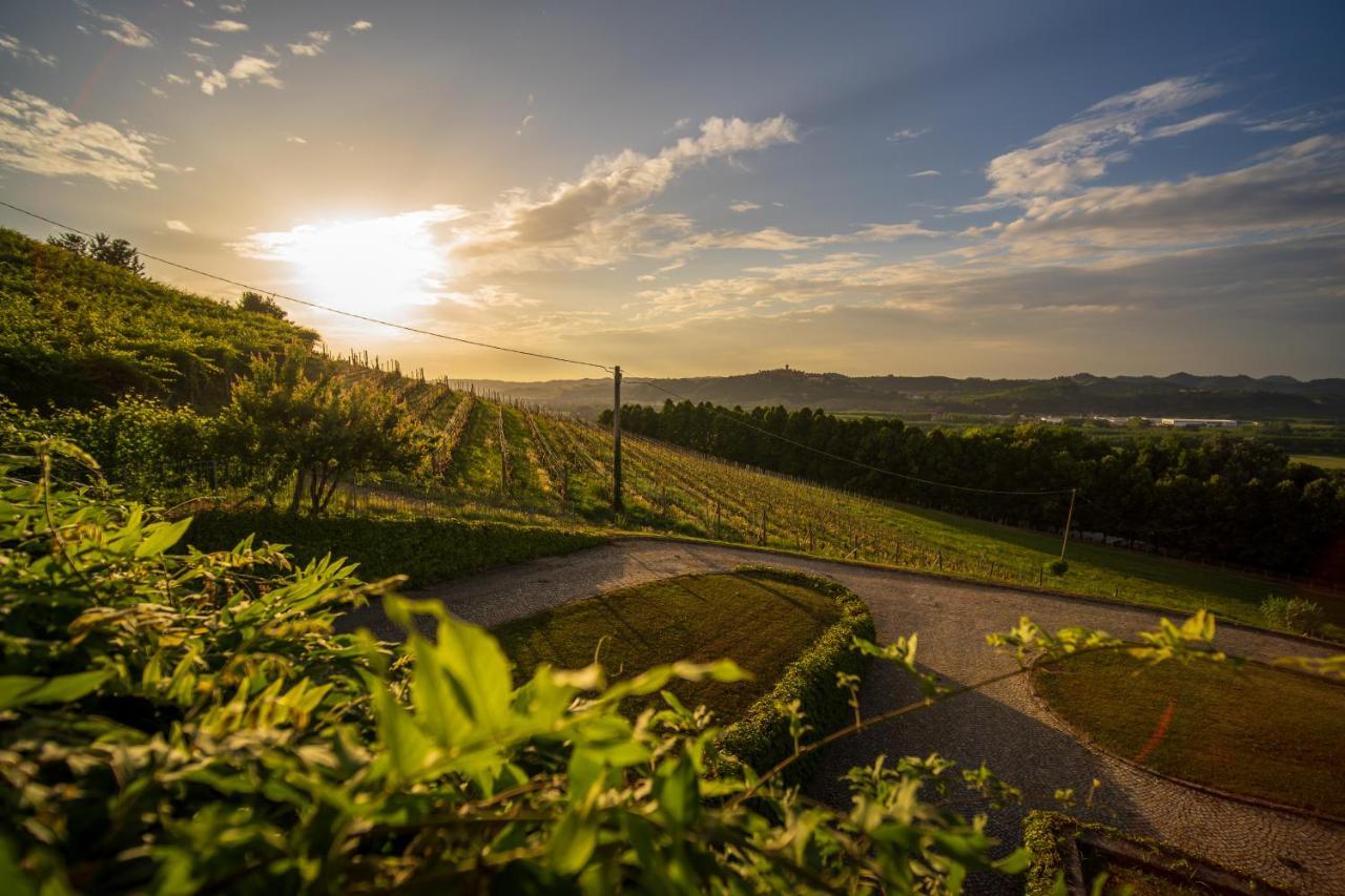 Scarpa Villas - Barolo Luxury Escape Verduno Esterno foto