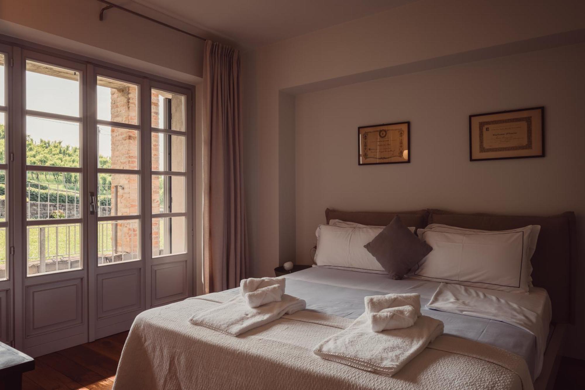 Scarpa Villas - Barolo Luxury Escape Verduno Esterno foto