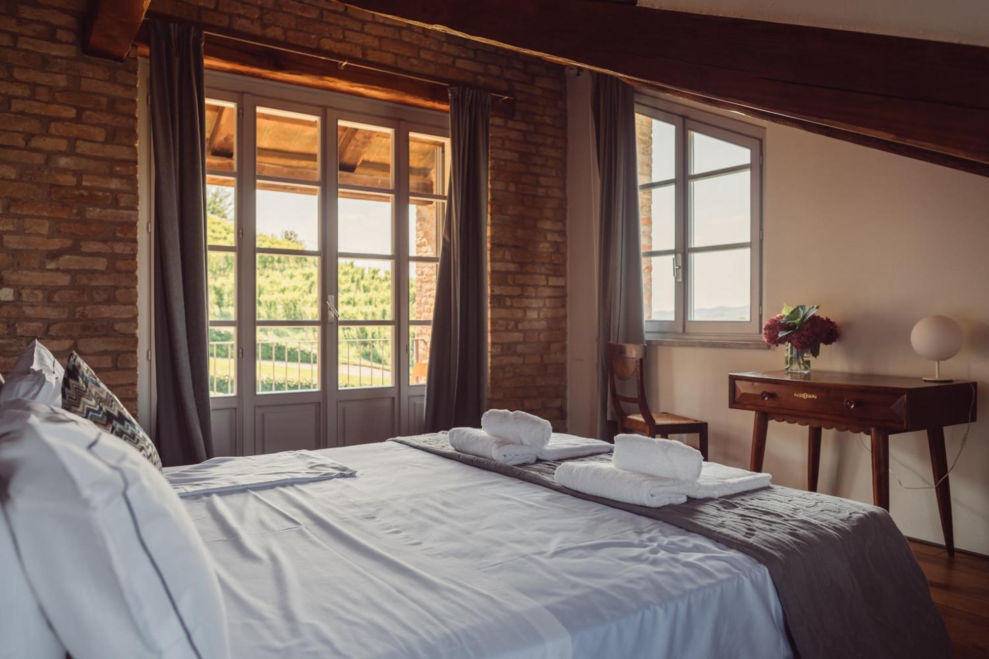 Scarpa Villas - Barolo Luxury Escape Verduno Esterno foto